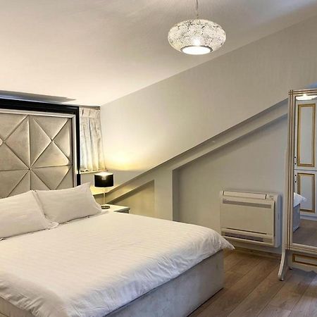 Vila Shard Boutique Hotel Тирана Екстер'єр фото