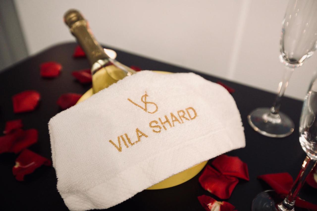 Vila Shard Boutique Hotel Тирана Екстер'єр фото